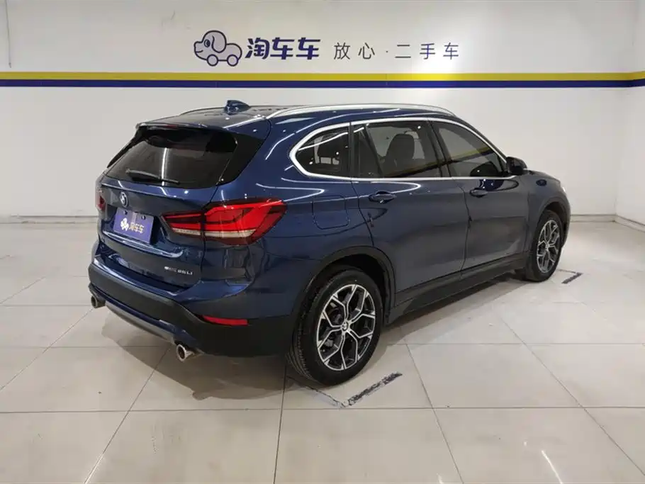 BMW X1 2022 sDrive25Li Leading Model купить на сайте DeffCars