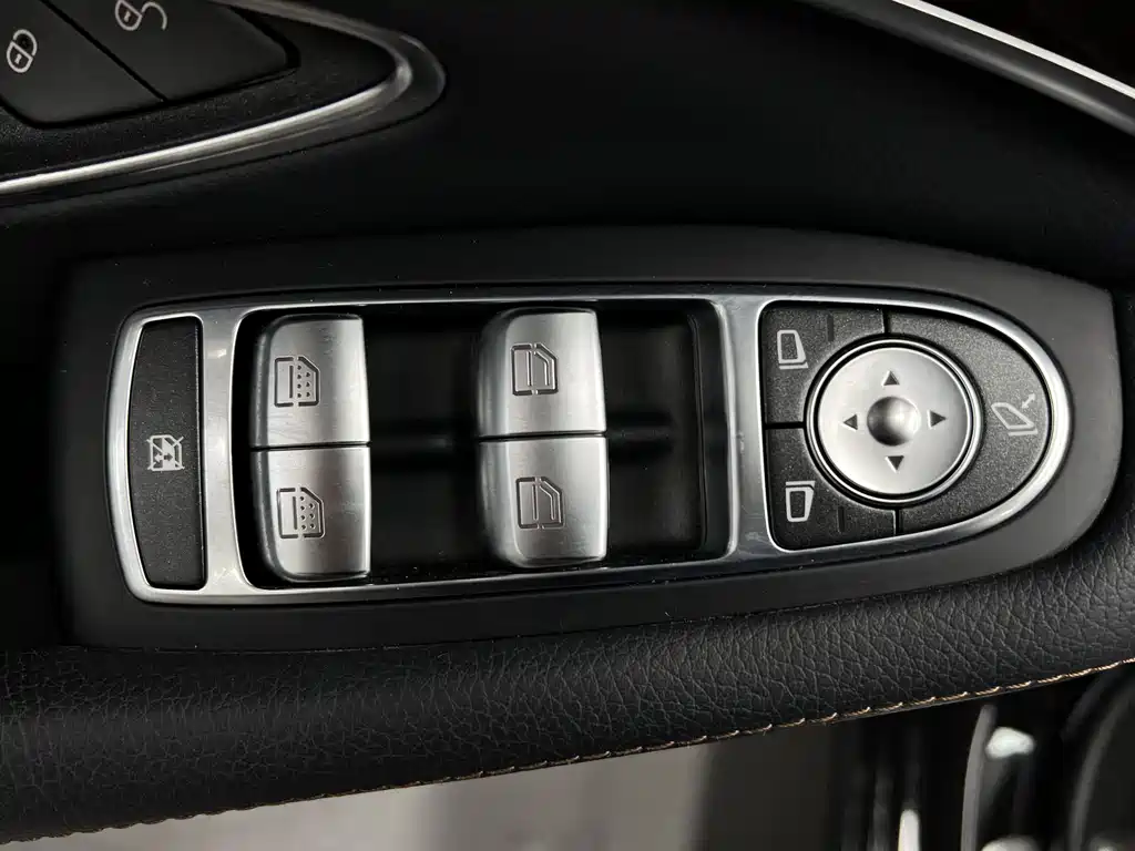 Mercedes-Benz S-Class 2018 S 320 L купить на сайте DeffCars