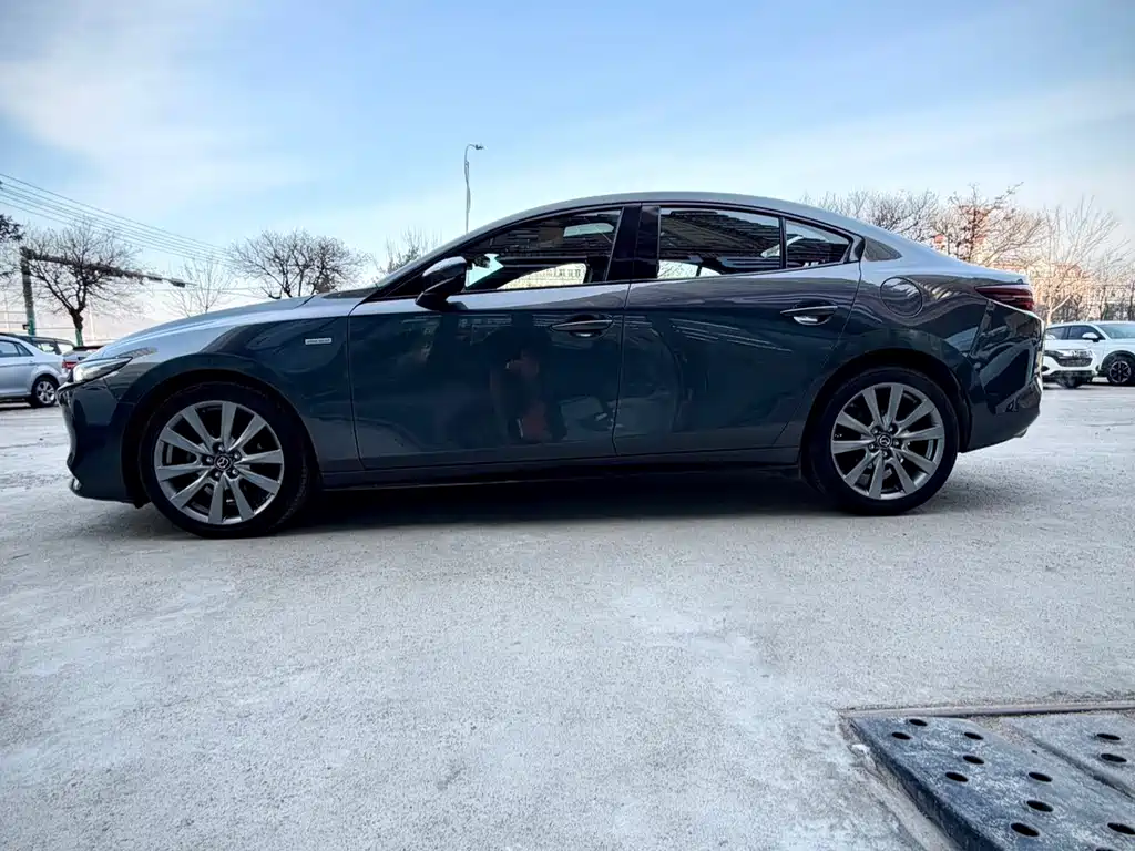 Mazda3 Angkesela 2021 2.0L automatic quality version купить на сайте DeffCars