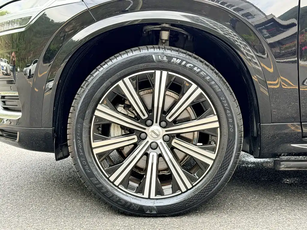 Volvo XC90 2023 B5 Senova Zhixing Deluxe Edition 7 seats купить на сайте DeffCars