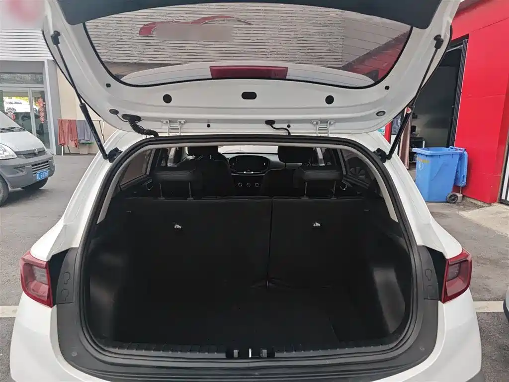Yipao 2021 1.4L CVT Fun Edition купить на сайте DeffCars