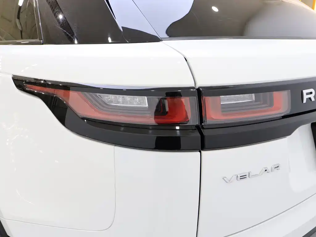 Range Rover Velar 2022 250PS купить на сайте DeffCars