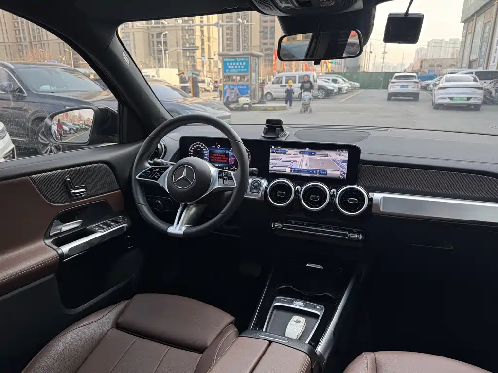 Mercedes-Benz GLB 2024 GLB 200 Dynamic купить на сайте DeffCars