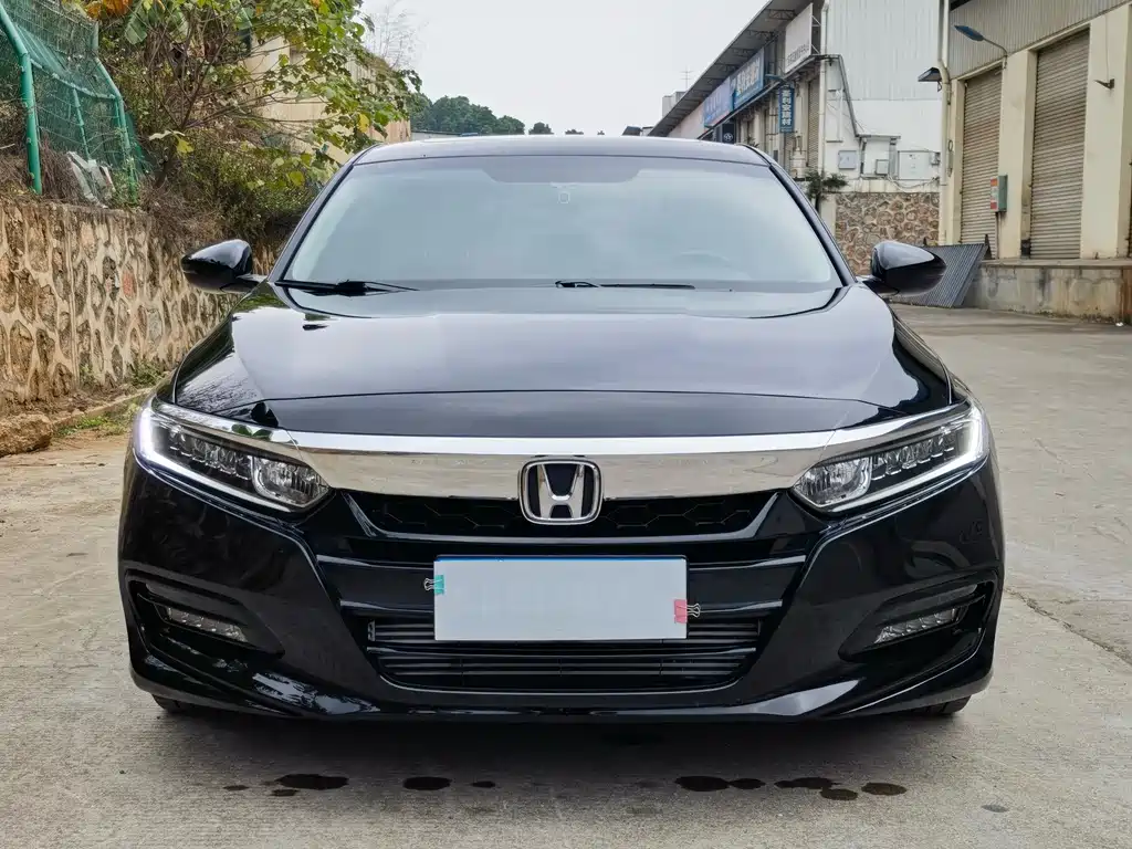 Accord 2018 260TURBO Elite Edition National VI купить на сайте DeffCars