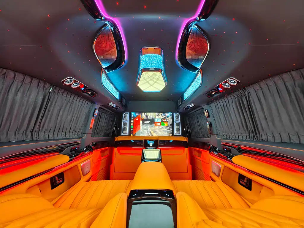 Vito 2024 2.0T Business Edition 7 seats купить на сайте DeffCars