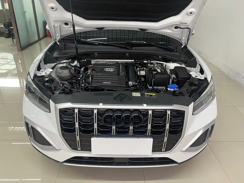 Audi Q2L 2022 35 TFSI fashionable and dynamic купить на сайте DeffCars
