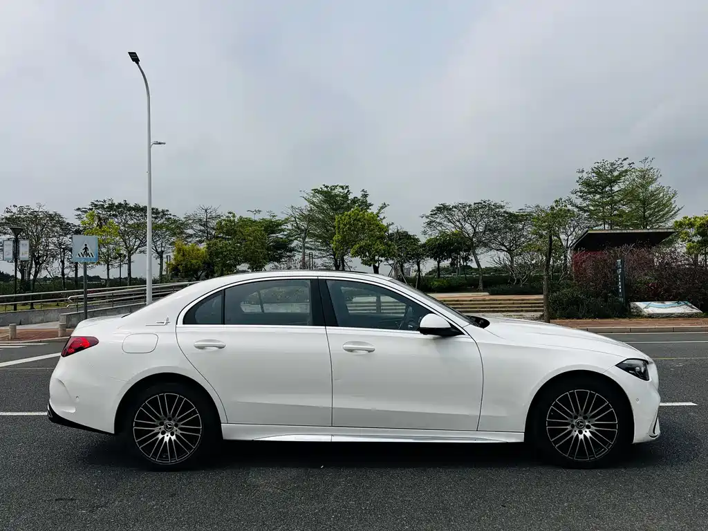 Mercedes-Benz C-Class 2024 C 200 L Sports Edition купить на сайте DeffCars