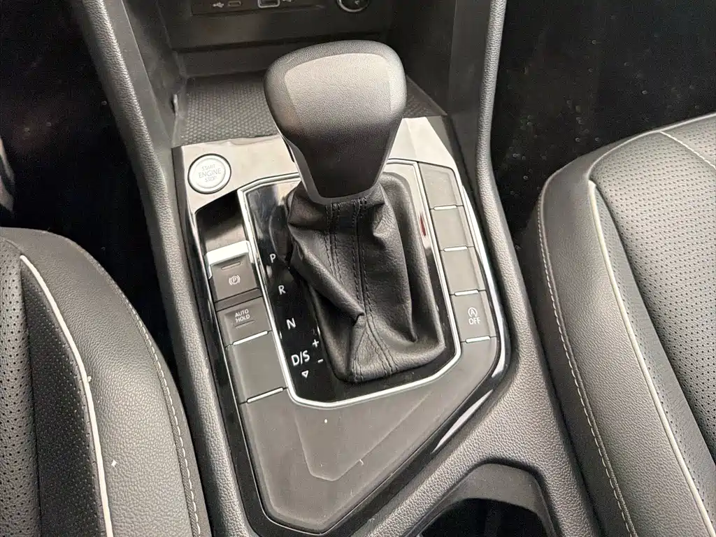 Tiguan L 2023 300TSI automatic two-wheel drive smart version купить на сайте DeffCars