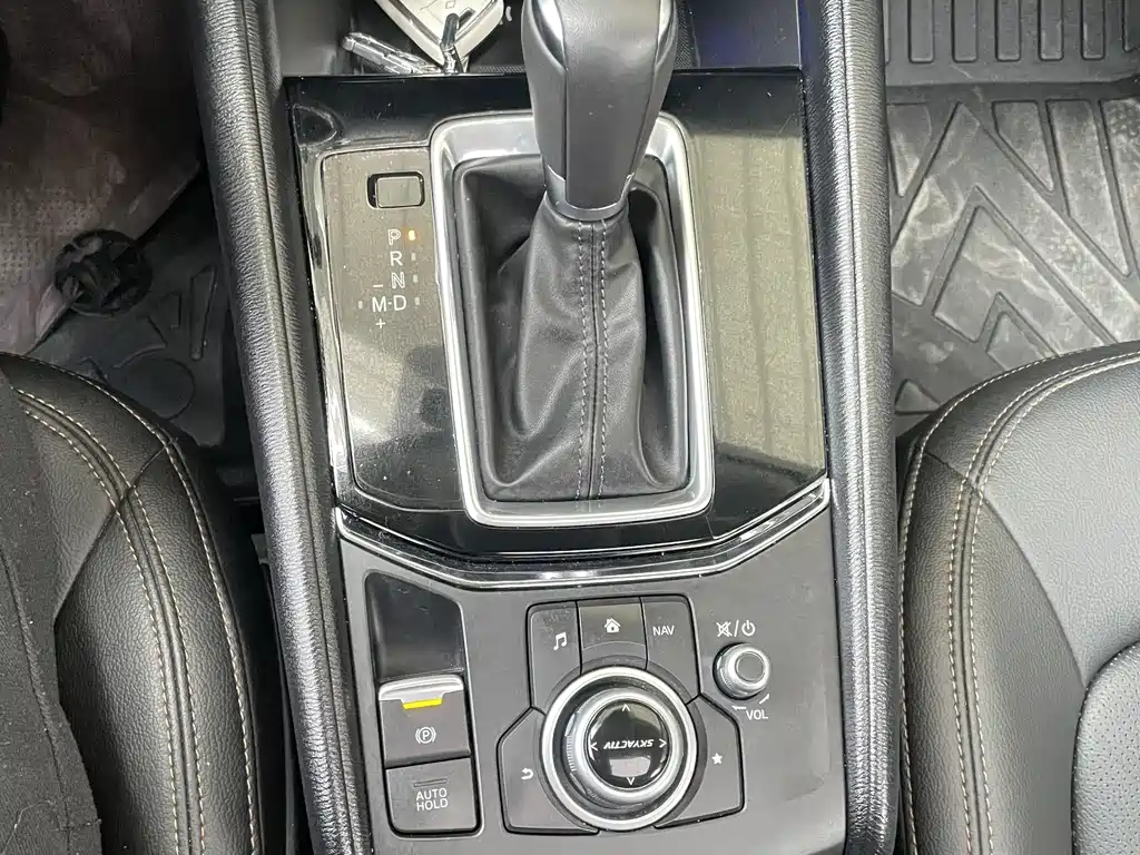 Mazda CX-5 2022 2.0L automatic two-wheel drive smart model купить на сайте DeffCars