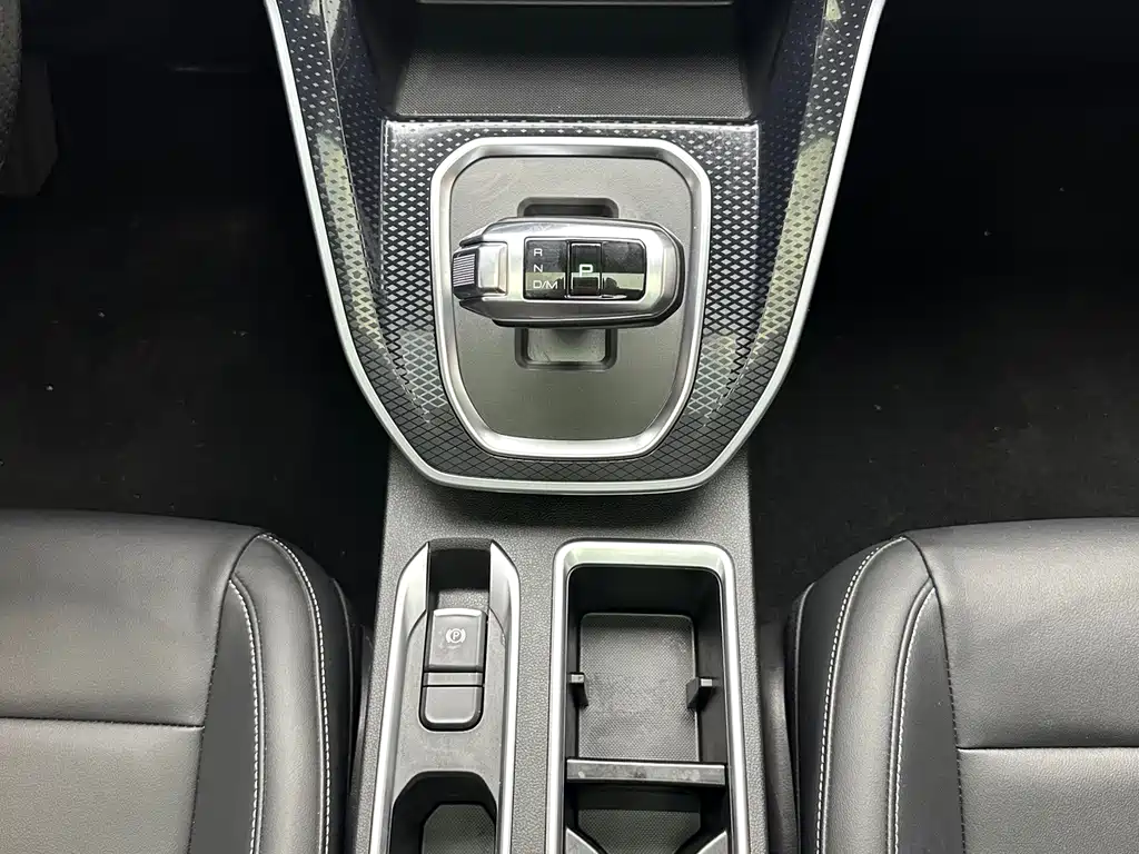 Haval M6 2021 plus 1.5T DCT Comfort Edition купить на сайте DeffCars