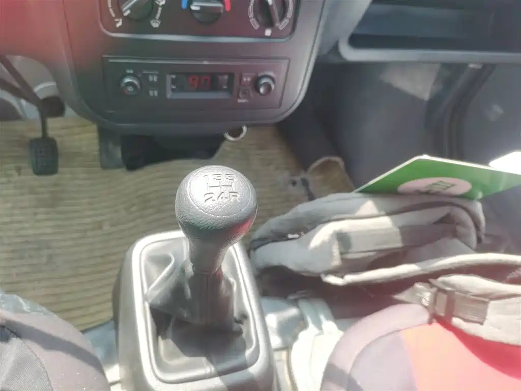 Wuling Light 2023 1.5L practical 5/7 seats купить на сайте DeffCars