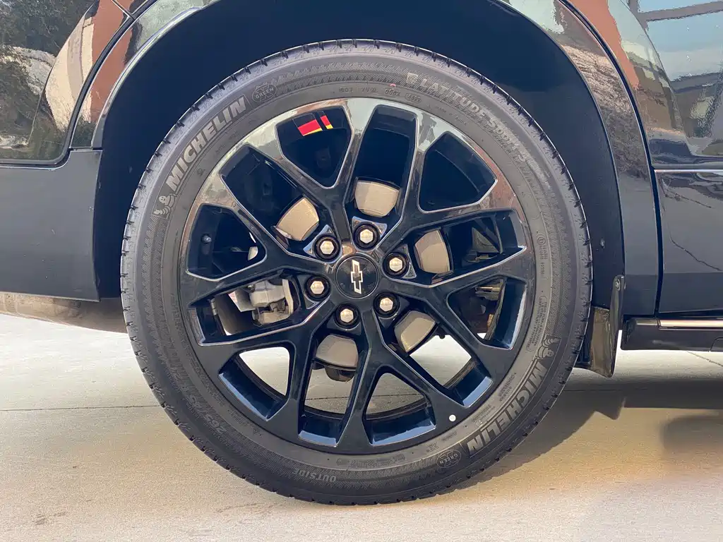 Trailblazer 2022 mild hybrid 650T RS Twin-Clutch four-wheel drive 7-seat engine version купить на сайте DeffCars