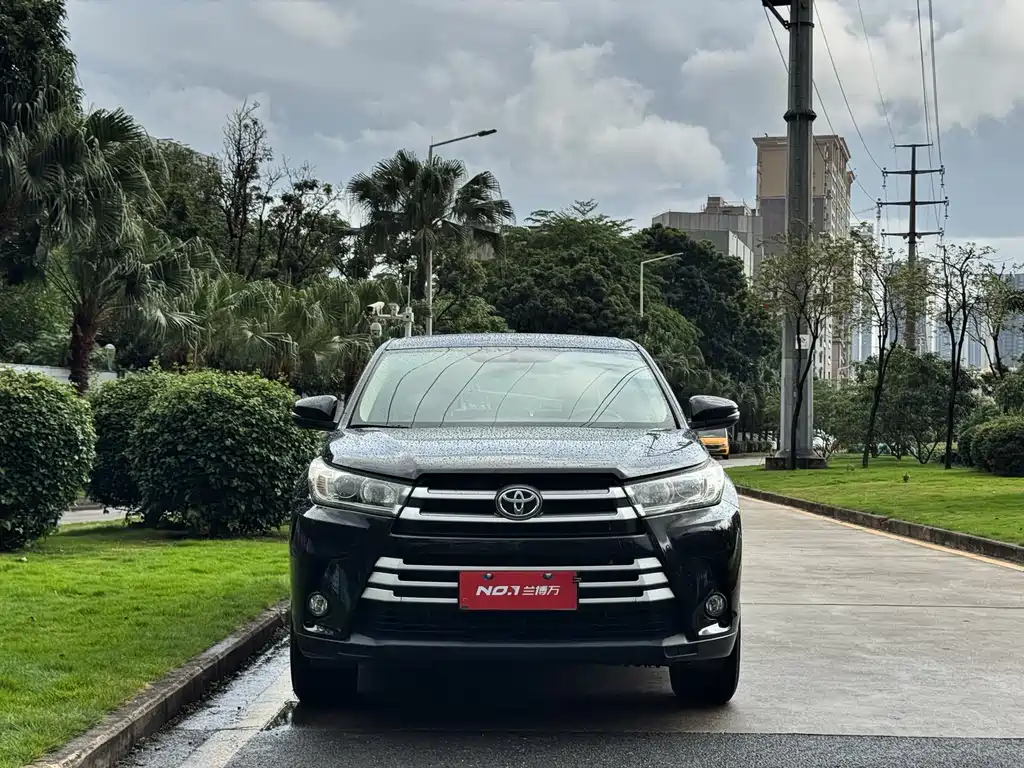 Highlander 2018 2.0T 2WD Elite Edition 7 seats National V купить на сайте DeffCars
