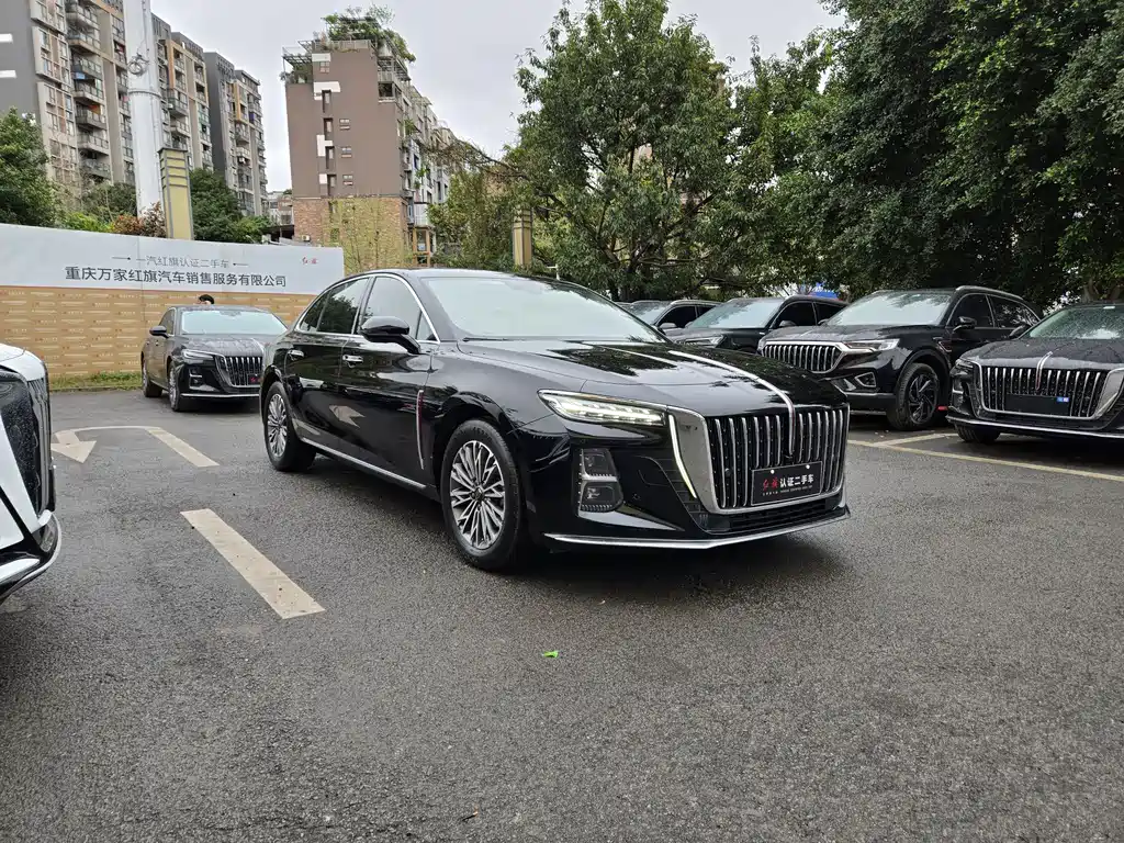 Hongqi H5 2023 1.5T DCT Zhilian Qiyun Edition купить на сайте DeffCars