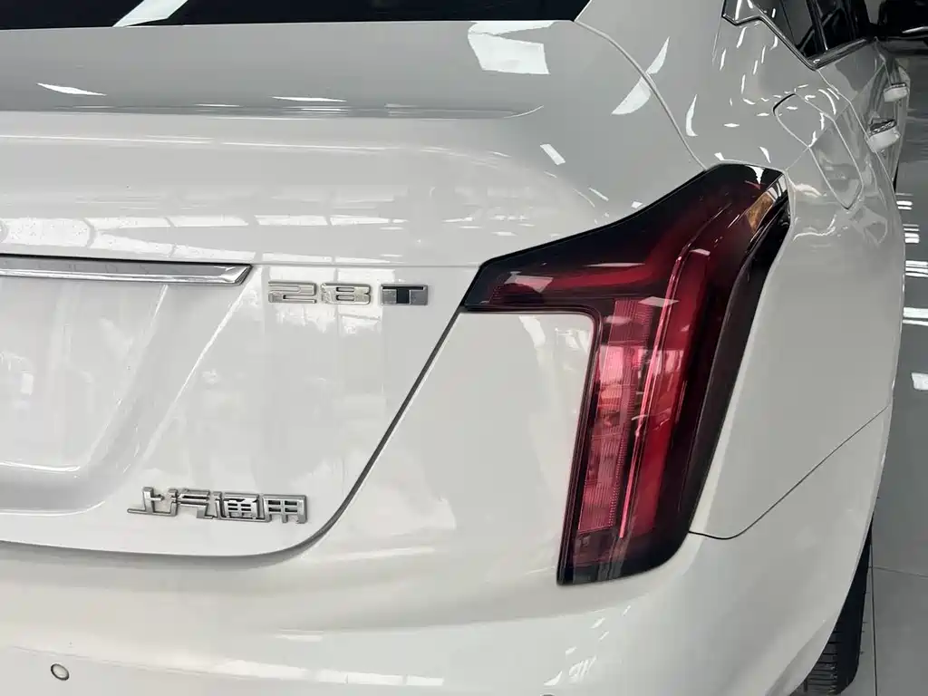 Cadillac CT5 2021 28T luxury model купить на сайте DeffCars