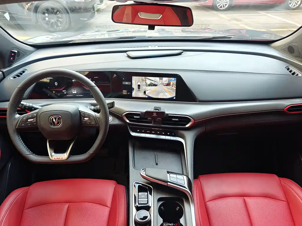 Changan UNI-T 2020 1.5T flagship model купить на сайте DeffCars