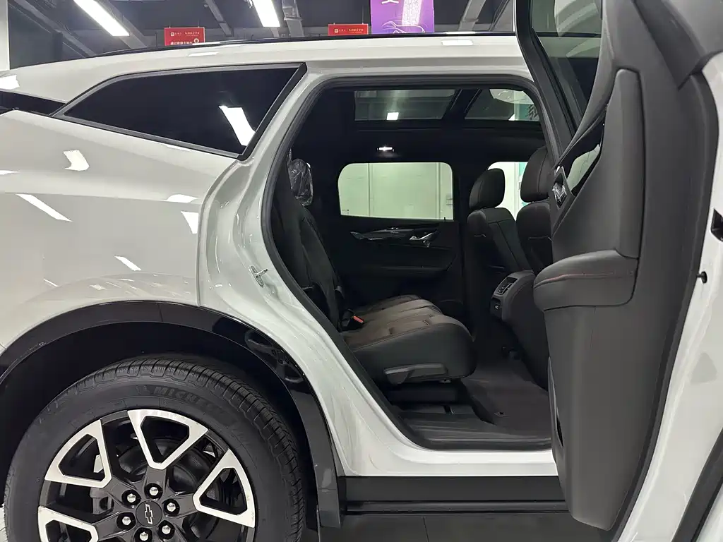 Trailblazer 2023 light hybrid 650T Redline Ting version купить на сайте DeffCars