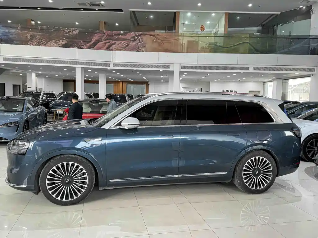 Wenjie M9 2024 extended range Ultra version 42kWh 6-seater version купить на сайте DeffCars