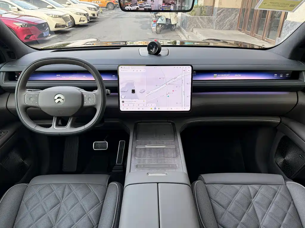 NIO ES8 2026 Six-seater Executive Deluxe Edition купить на сайте DeffCars