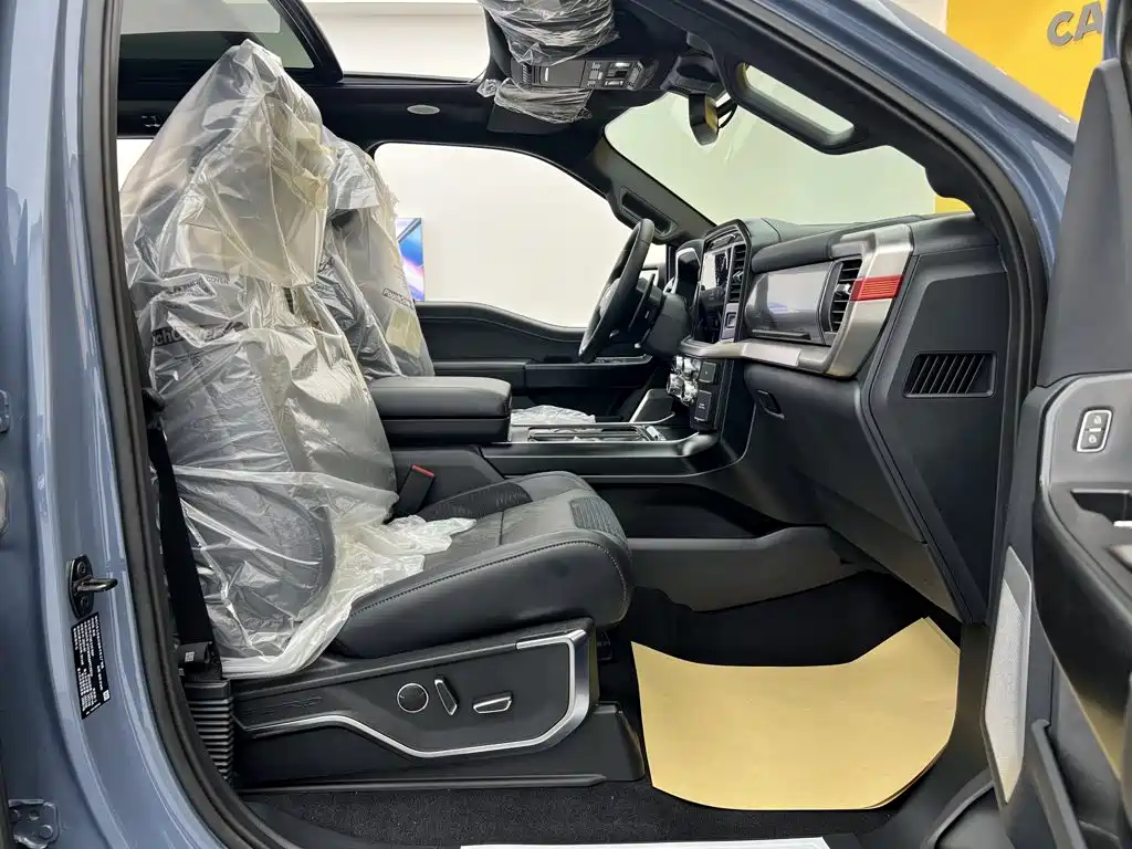 Ford F-150 Raptor 2023 3.5T Raptor купить на сайте DeffCars