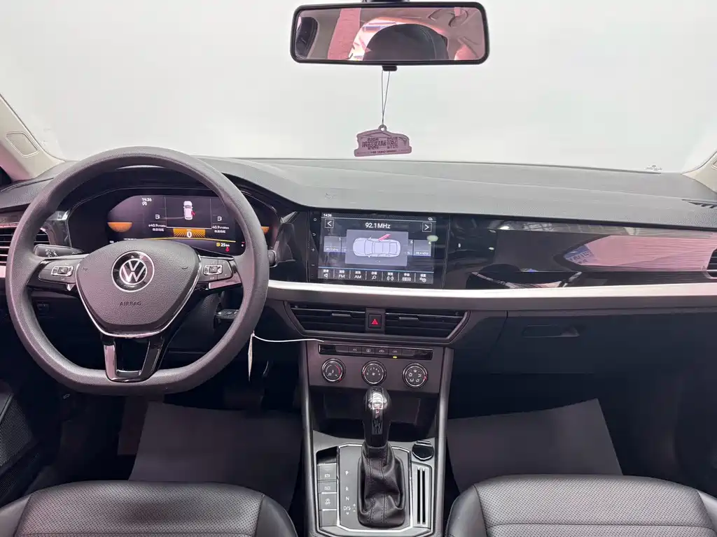 Lavida 2022 1.5L automatic comfort version купить на сайте DeffCars