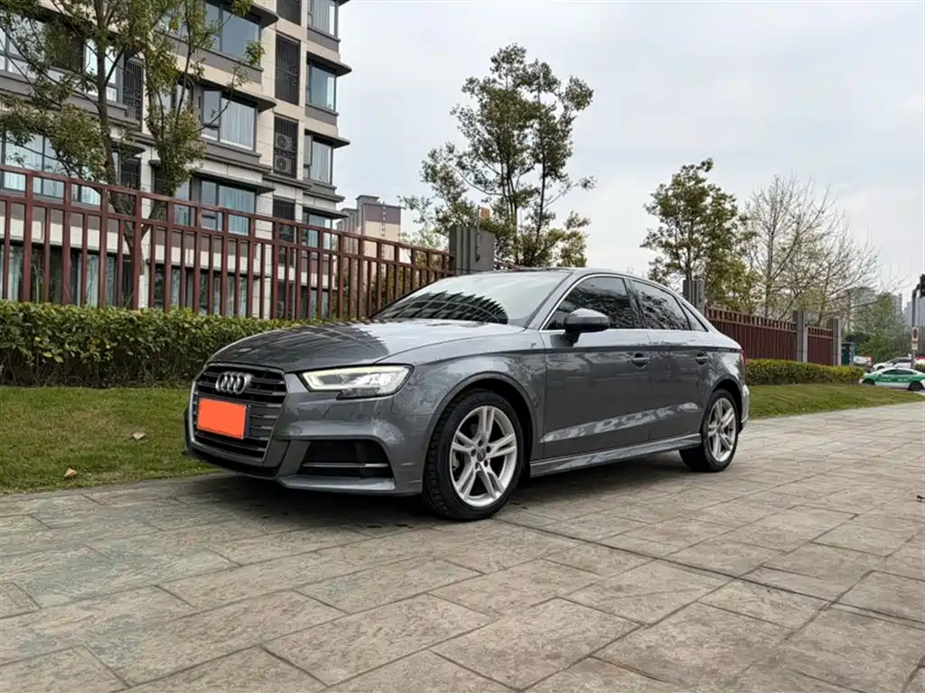Audi A3 2020 Limousine 35 TFSI Fashion Type National VI купить на сайте DeffCars