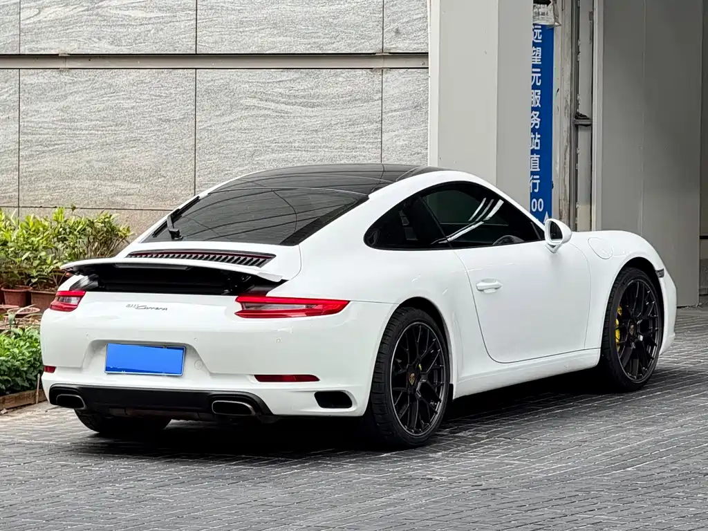 Porsche 911 2016 Carrera 3.0T купить на сайте DeffCars