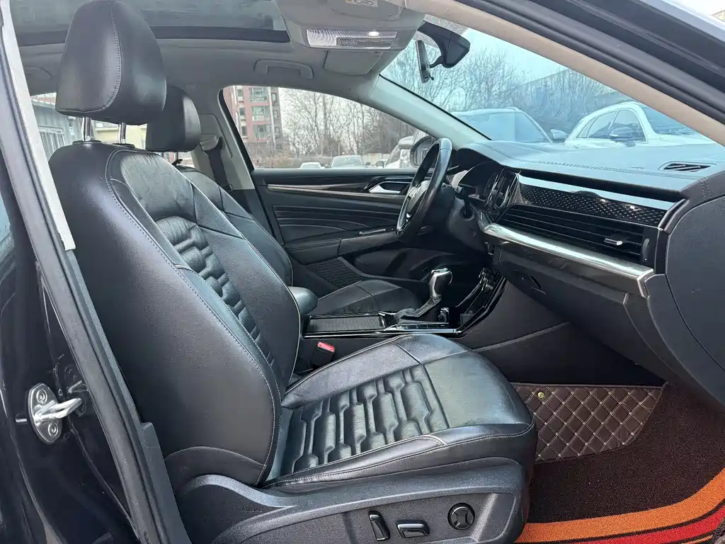 Passat 2019 330TSI Elite Edition National VI купить на сайте DeffCars