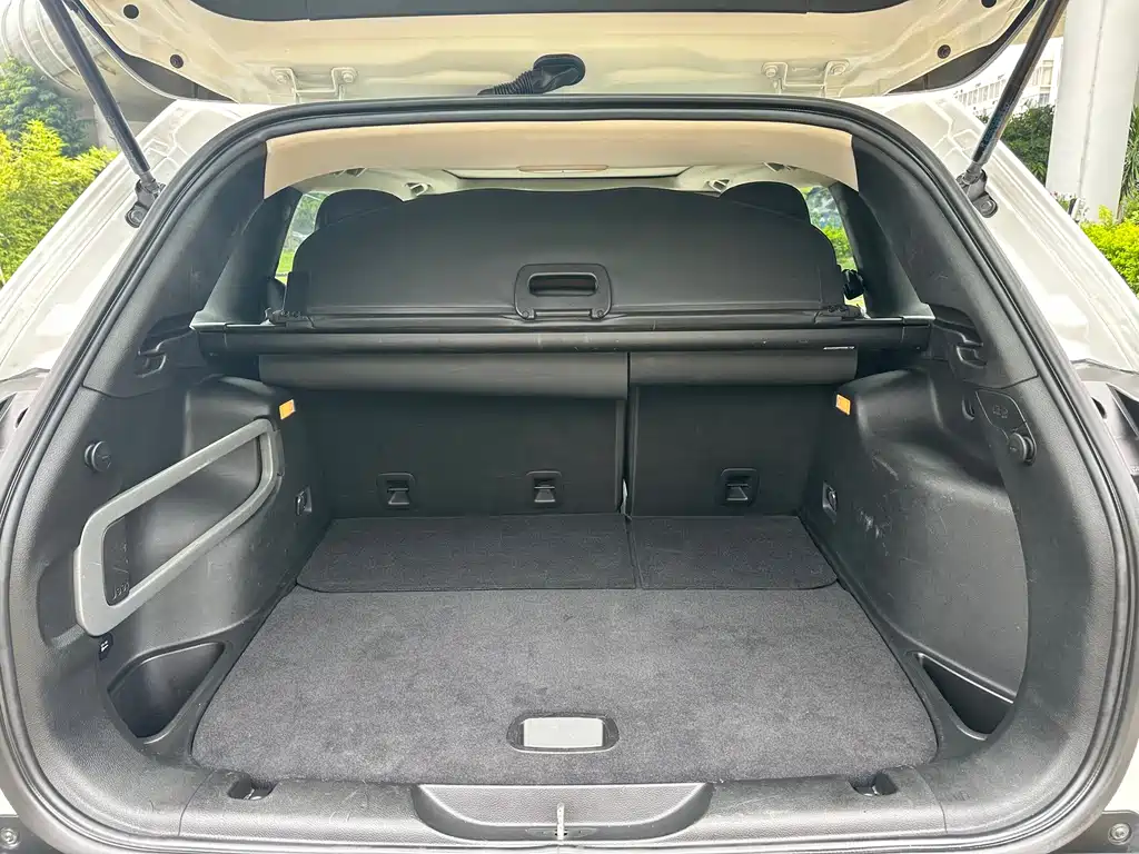 Cherokee (Китай) 2016 2.0L Superior Edition купить на сайте DeffCars