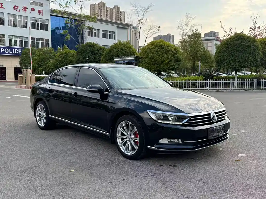 Magotan 2019 330TSI DSG leading model National VI купить на сайте DeffCars