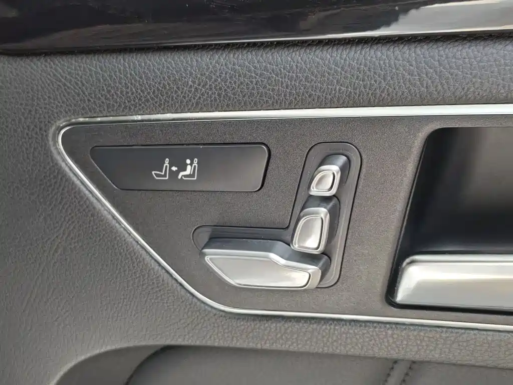 Mercedes-Benz E-Class 2015 E 320 L Sports 4MATIC купить на сайте DeffCars