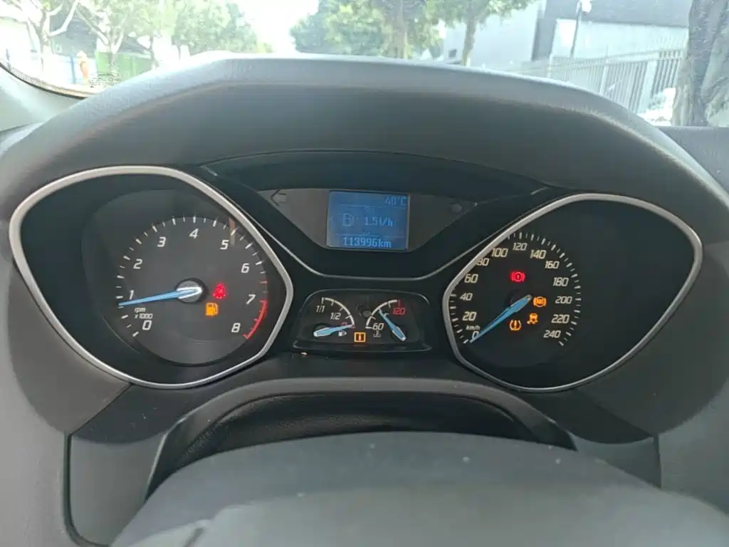 Focus 2012 sedan 1.6L manual comfort type купить на сайте DeffCars
