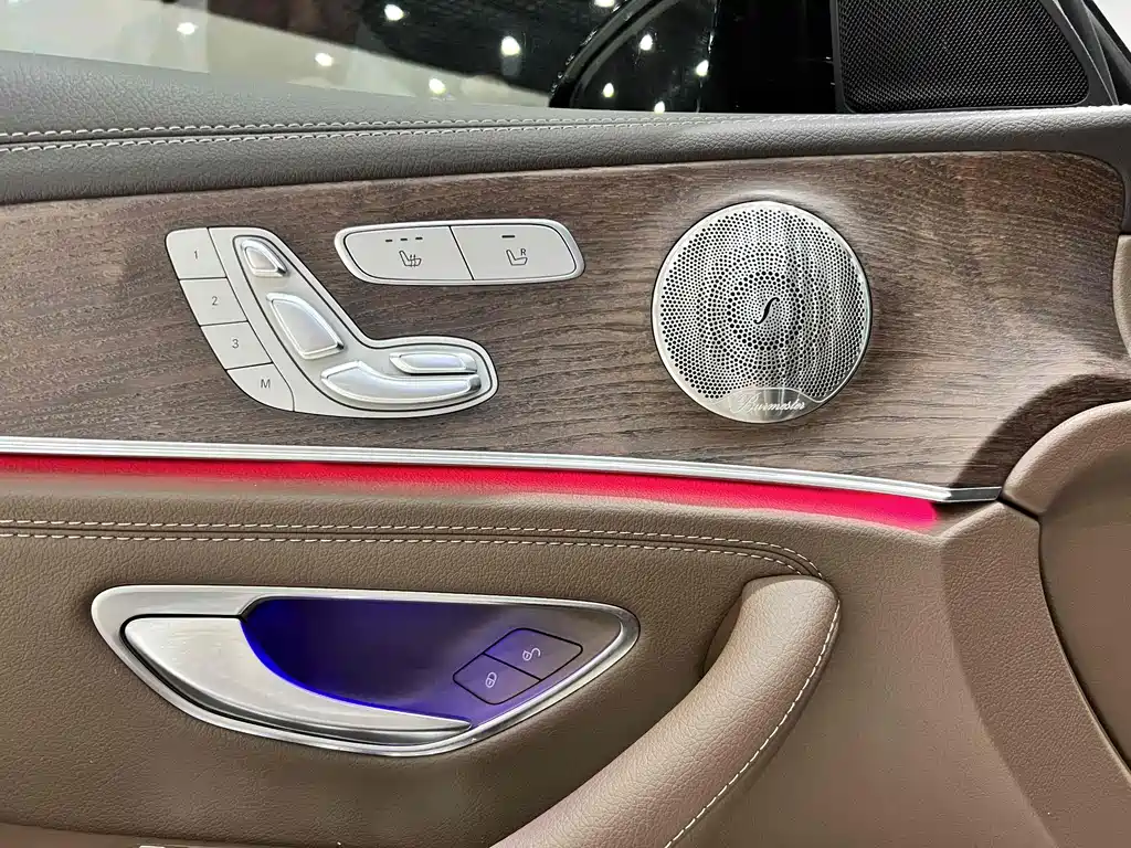 Mercedes-Benz E-Class 2023 E 300 L Luxury Model купить на сайте DeffCars