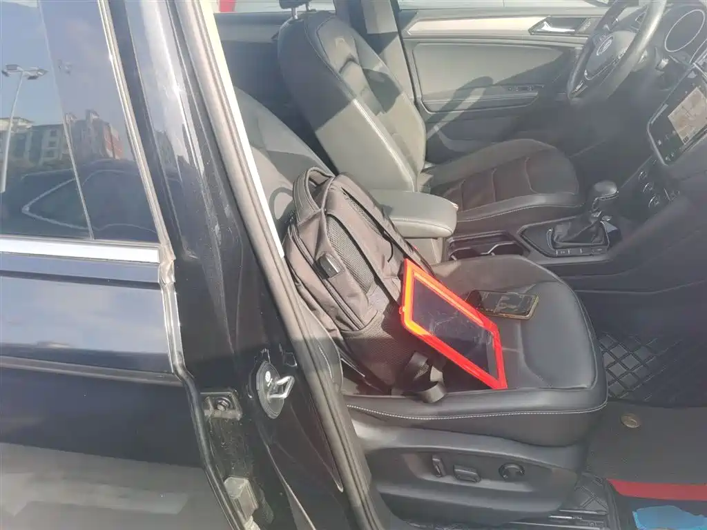 Tiguan L 2021 330TSI automatic two-wheel drive smart version купить на сайте DeffCars