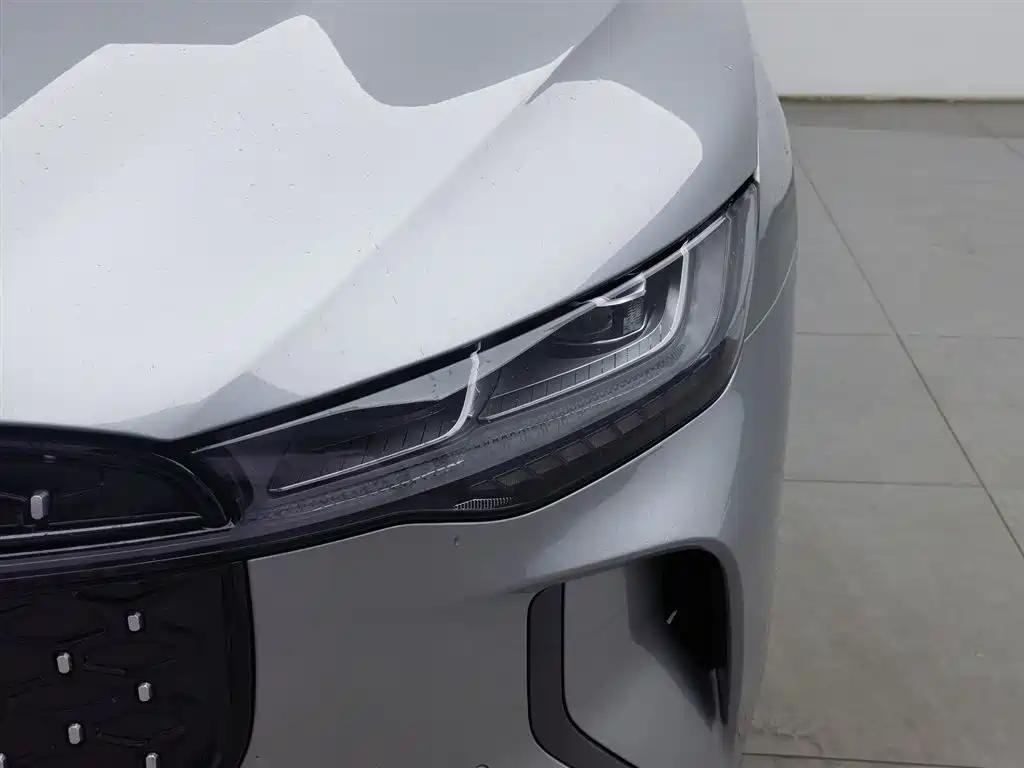 Lincoln Z 2024 2.0T two-wheel drive premium hybrid version купить на сайте DeffCars