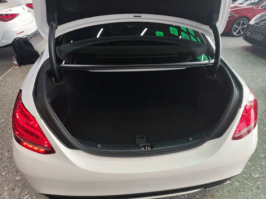 Mercedes-Benz C-Class 2018 C 180 L Fashionable Sports Edition купить на сайте DeffCars
