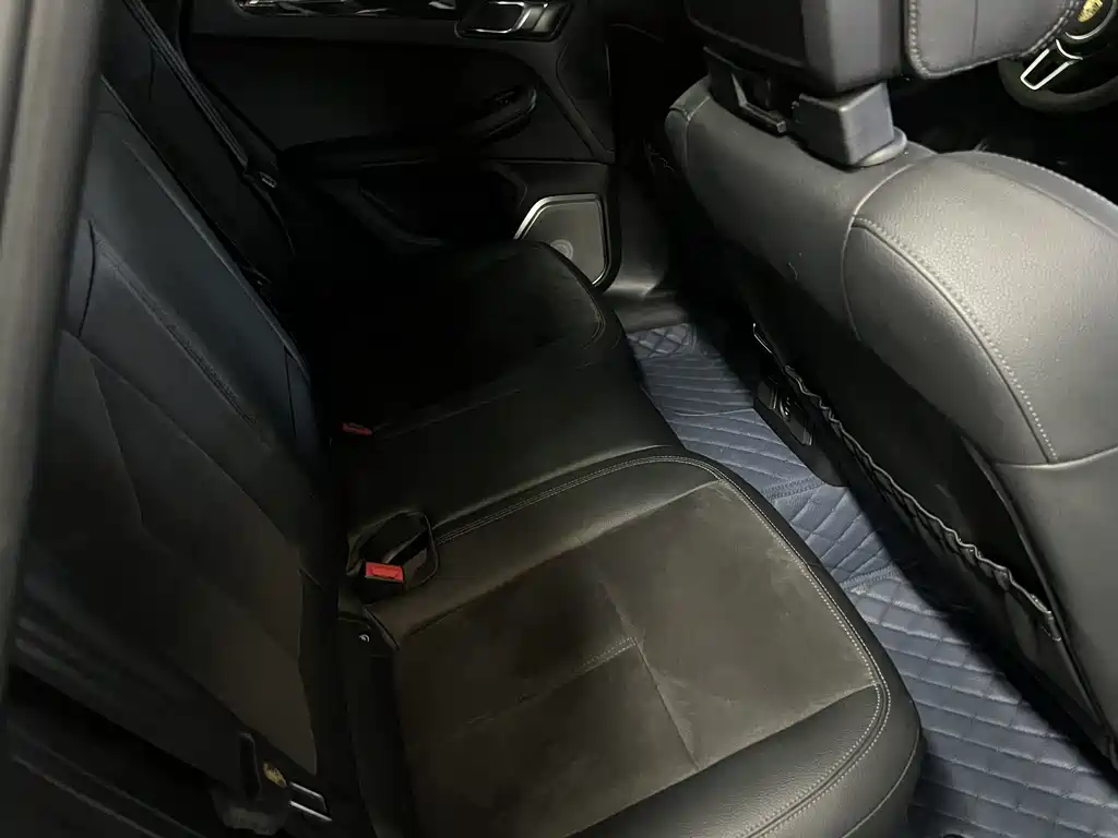 Macan 2020 Macan 2.0T купить на сайте DeffCars