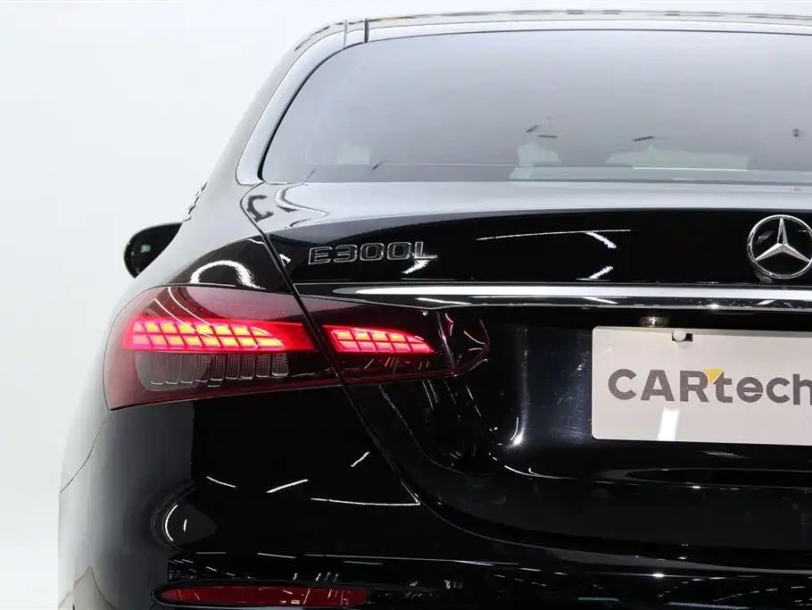 Mercedes-Benz E-Class 2022 E 300 L Luxury Model купить на сайте DeffCars