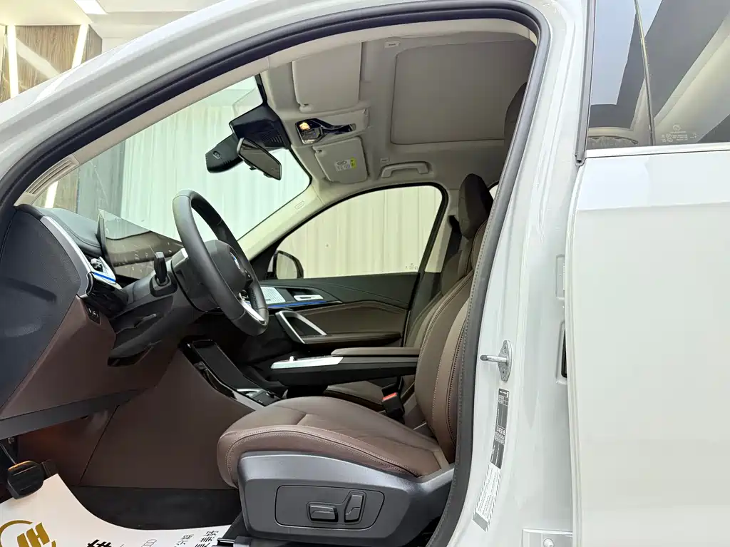 BMW X1 2025 sDrive25Li X Design Package купить на сайте DeffCars