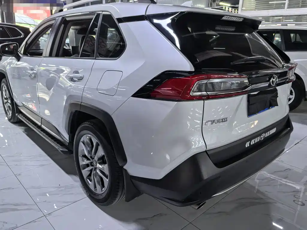 Wilanda 2022 2.0L CVT two-wheel drive luxury PLUS version купить на сайте DeffCars