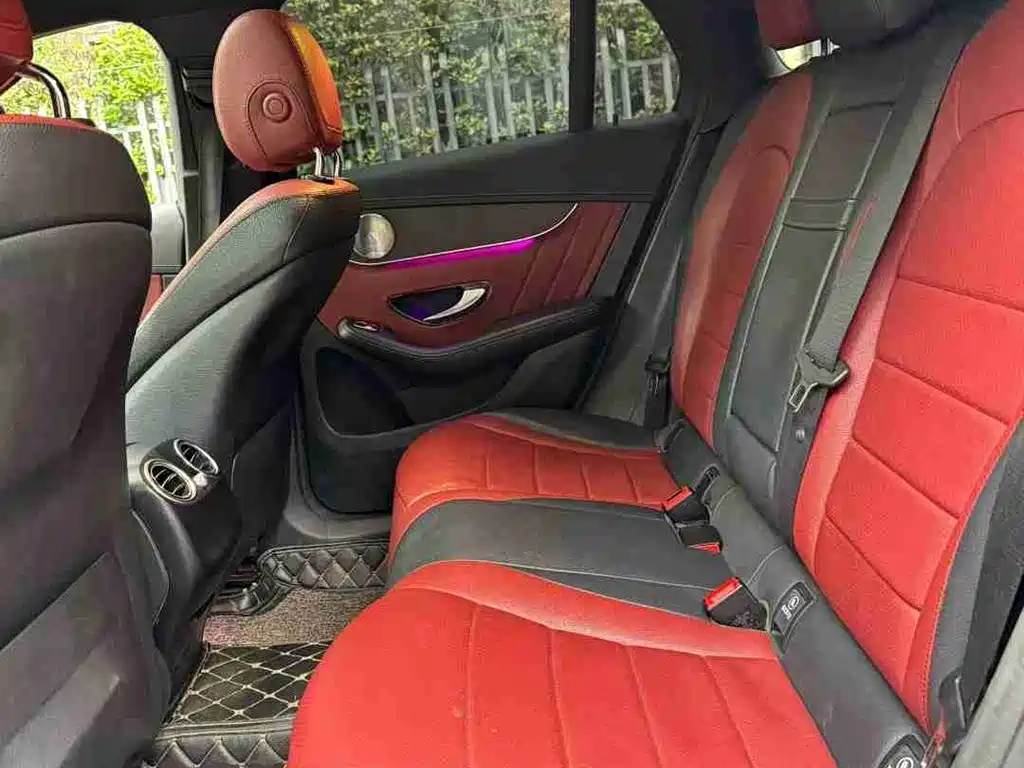 Mercedes-Benz GLC Coupe 2020 GLC 300 4MATIC Coupe SUV купить на сайте DeffCars