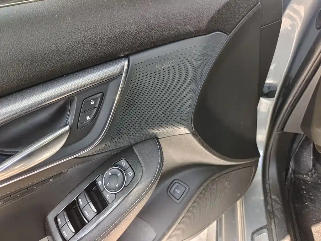 Cadillac CT5 2025 28T Track Performance Edition купить на сайте DeffCars