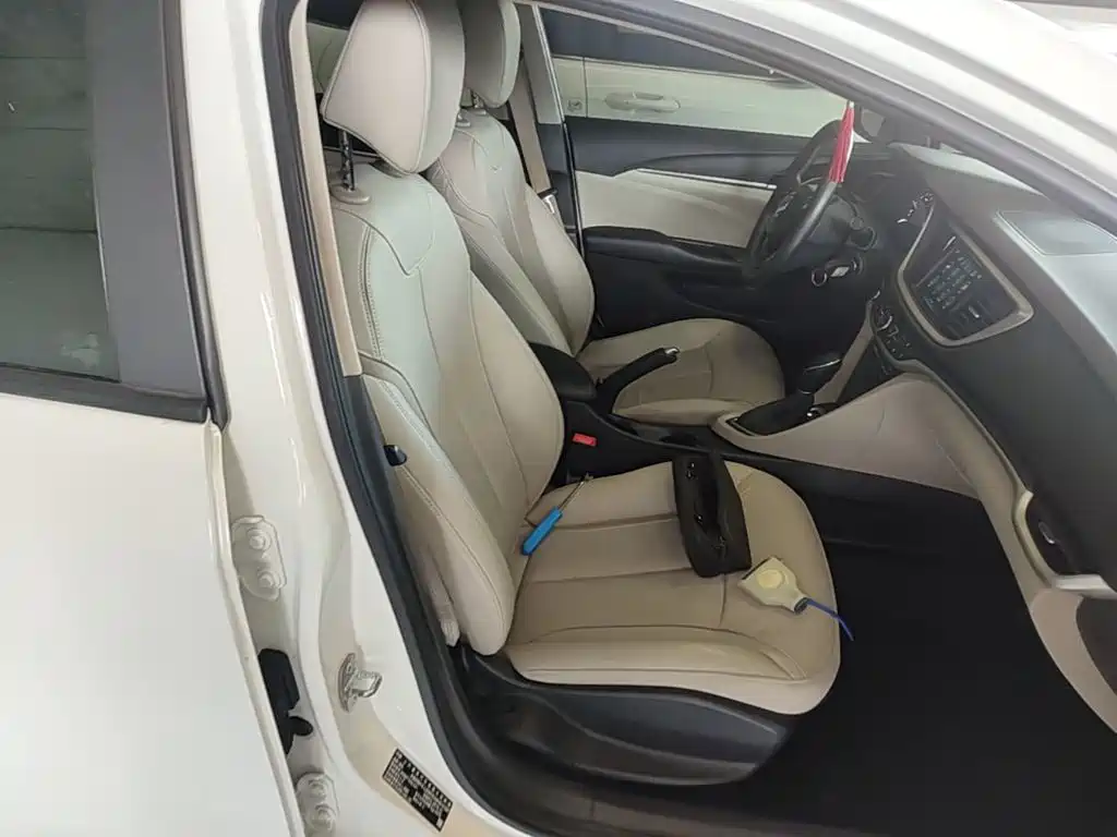 Yinglang 2019 15T dual-clutch interconnected elite model National V купить на сайте DeffCars