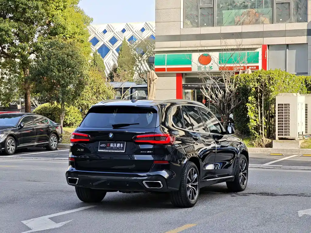 BMW X5 imported 2021 xDrive30i M sports package купить на сайте DeffCars