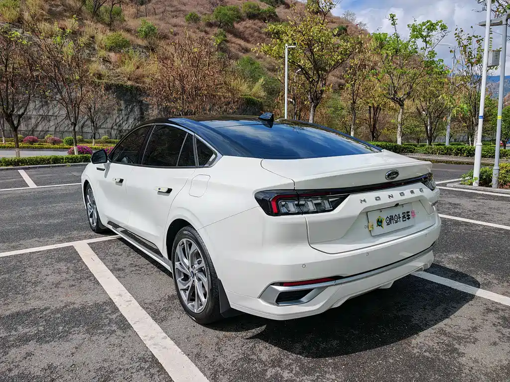 Mondeo 2023 EcoBoost 245 Extreme купить на сайте DeffCars