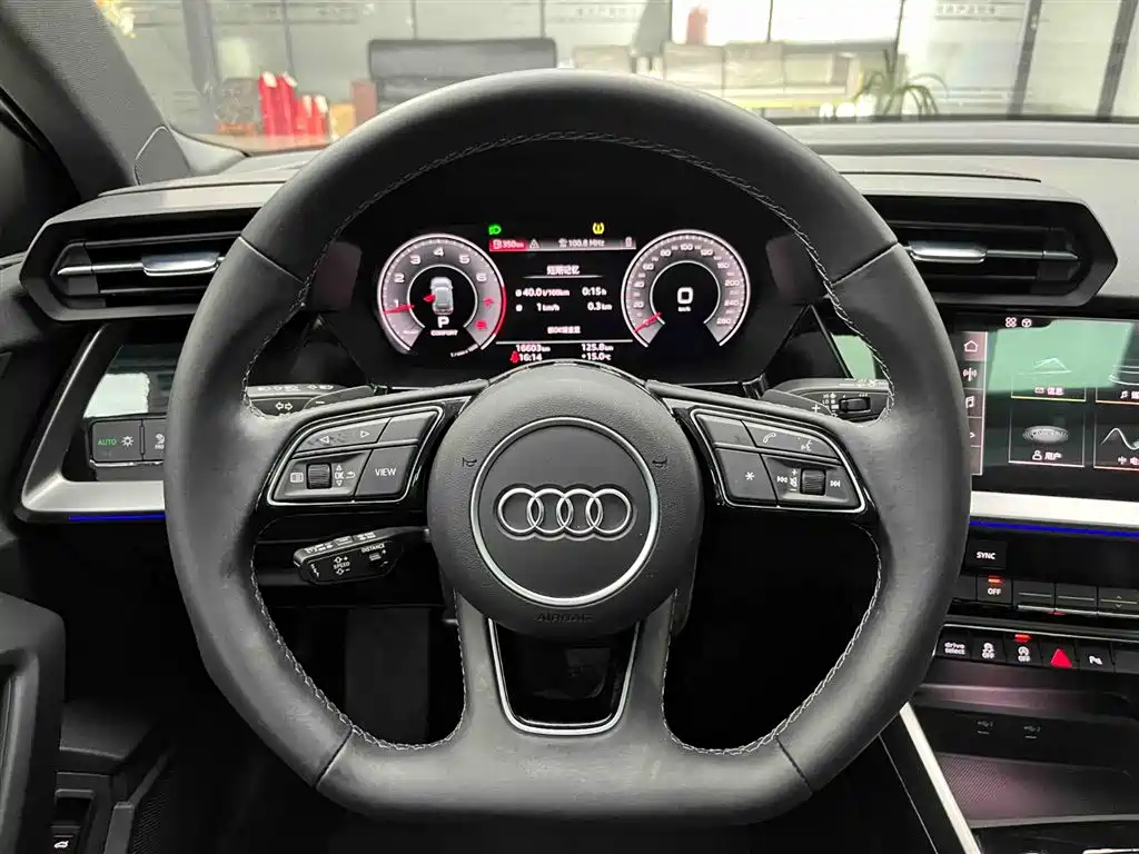 Audi A3 2023 Sportback 35 TFSI luxury sports model купить на сайте DeffCars