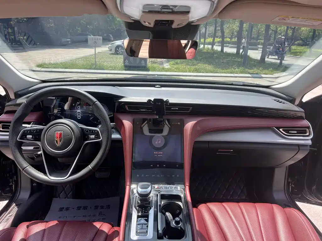 Hongqi H5 2024 2.0T Automatic Zhilianqichang Edition купить на сайте DeffCars