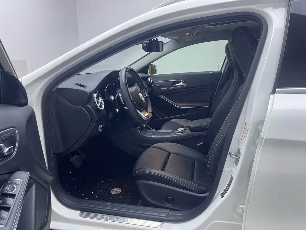 Mercedes GLA 2019 200 Dynamic купить на сайте DeffCars