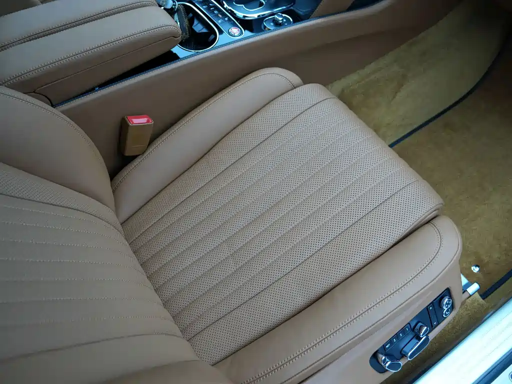 Flying Spur 2017 4.0T V8 S Standard Edition купить на сайте DeffCars