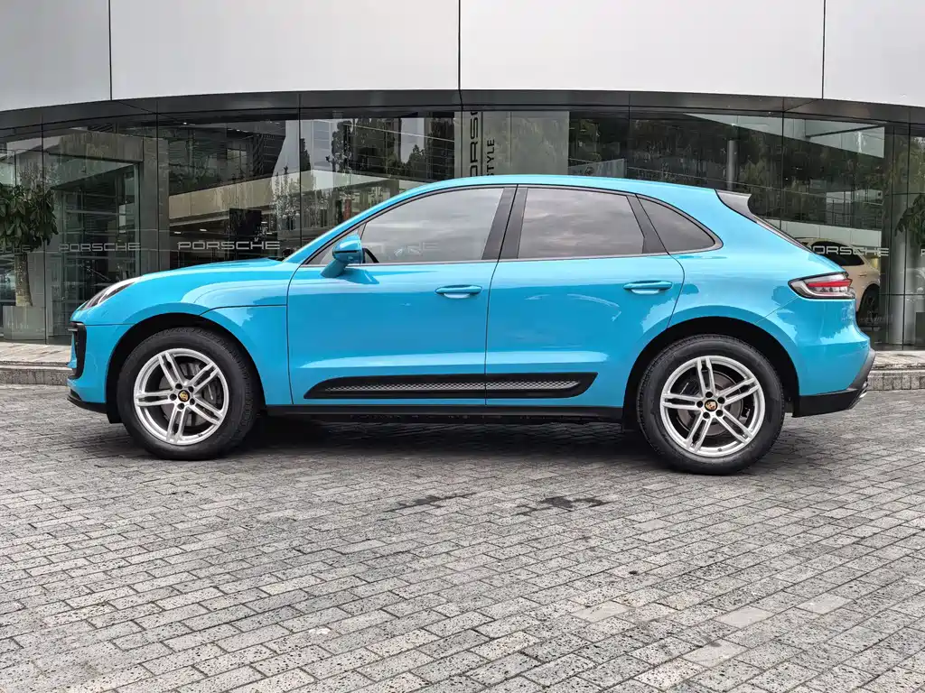 Macan 2022 Macan 2.0T купить на сайте DeffCars